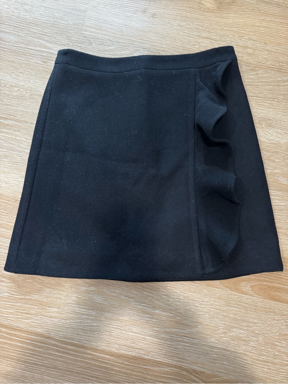 J Crew Mercantile Black Tweed Ruffle Detail A-Line Skirt - size 0
